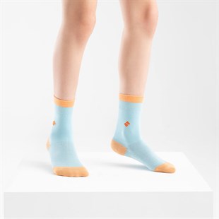 Koku Yapmayan Soket Erkek Çocuk Mavi Turuncu Gümüş Çorap 3'lü Paket